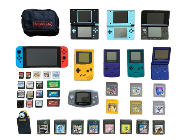 Nintendo handheld Gameboy